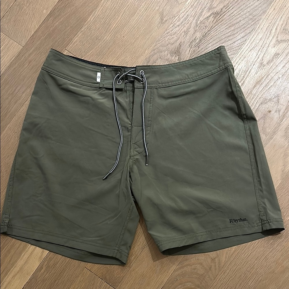 Rhythm. Men's Olive Swim Shorts